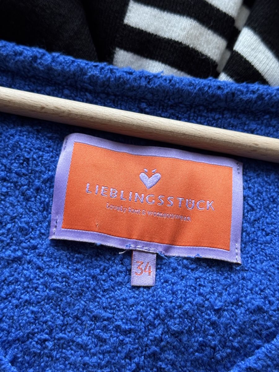 Lieblingsstück Pullover & Sweatshirts: Lieblingsstueck Blue Sweater, Size 34 – Gebraucht aus Turbenthal von elizameise 1