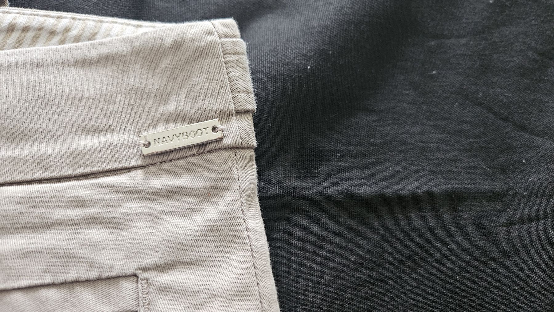 Navyboot Pantalons: Navyboot Damenhose Beige, Grösse 38 – D'occasion à Ettingen par samiba 3