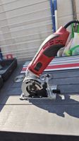 Kit mini-scie circulaire filaire Einhell TC-CS 860 (450 W).