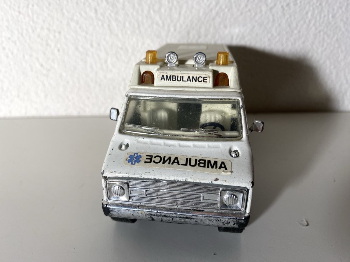 Matchbox Modellautos: Matchbox Dodge Van – Gebraucht aus Winterthur von ben_9vxx 1