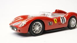 e55 Brumm 1/43 Ferrari 250 TRS #11 LeMans 1959
