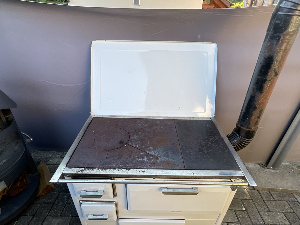 Cucine: Alter Holzkochherd / Outdoorküche – Usato da Jens venduto da fynn03 2