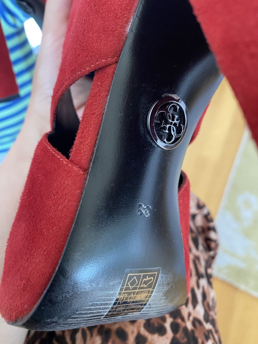Guess Scarpe da donna: Guess shoes size 37 – Nuovo (secondo la descrizione) da Blonay venduto da art_7f87 4
