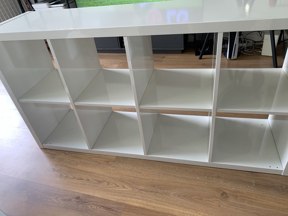 Scaffali: Weisses IKEA Kallax 8-Fächer – Usato da Zürich venduto da DominicUnited