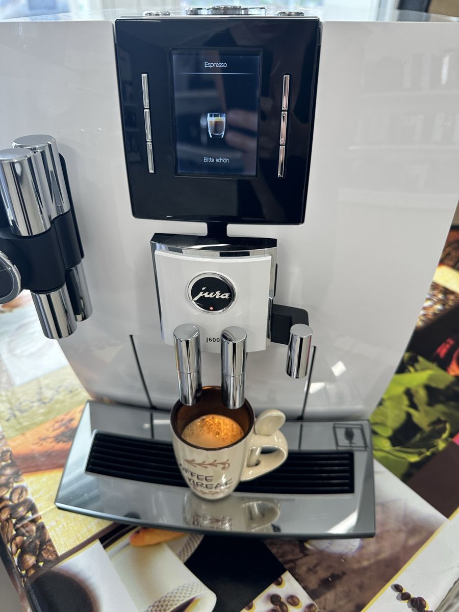 Jura Macchine per caffè & Macchine per espresso: JURA J600 – Usato da Gränichen venduto da Luma.KaffeeMaschinen 4