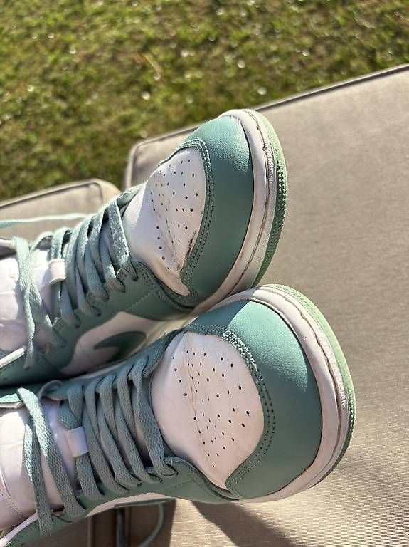 Scarpe da uomo: Air Jordan 1 Mid, Gr. 40.5 – Usato da Thayngen venduto da xelera 3