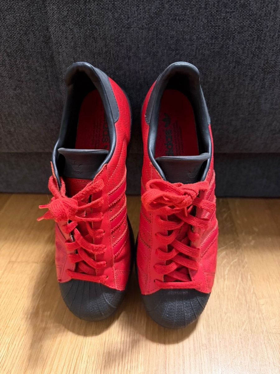 Adidas Herrenschuhe: Adidas Superstar Herren Schuhe – Gebraucht aus Oetwil an der Limmat von Anina_Mercedes 1