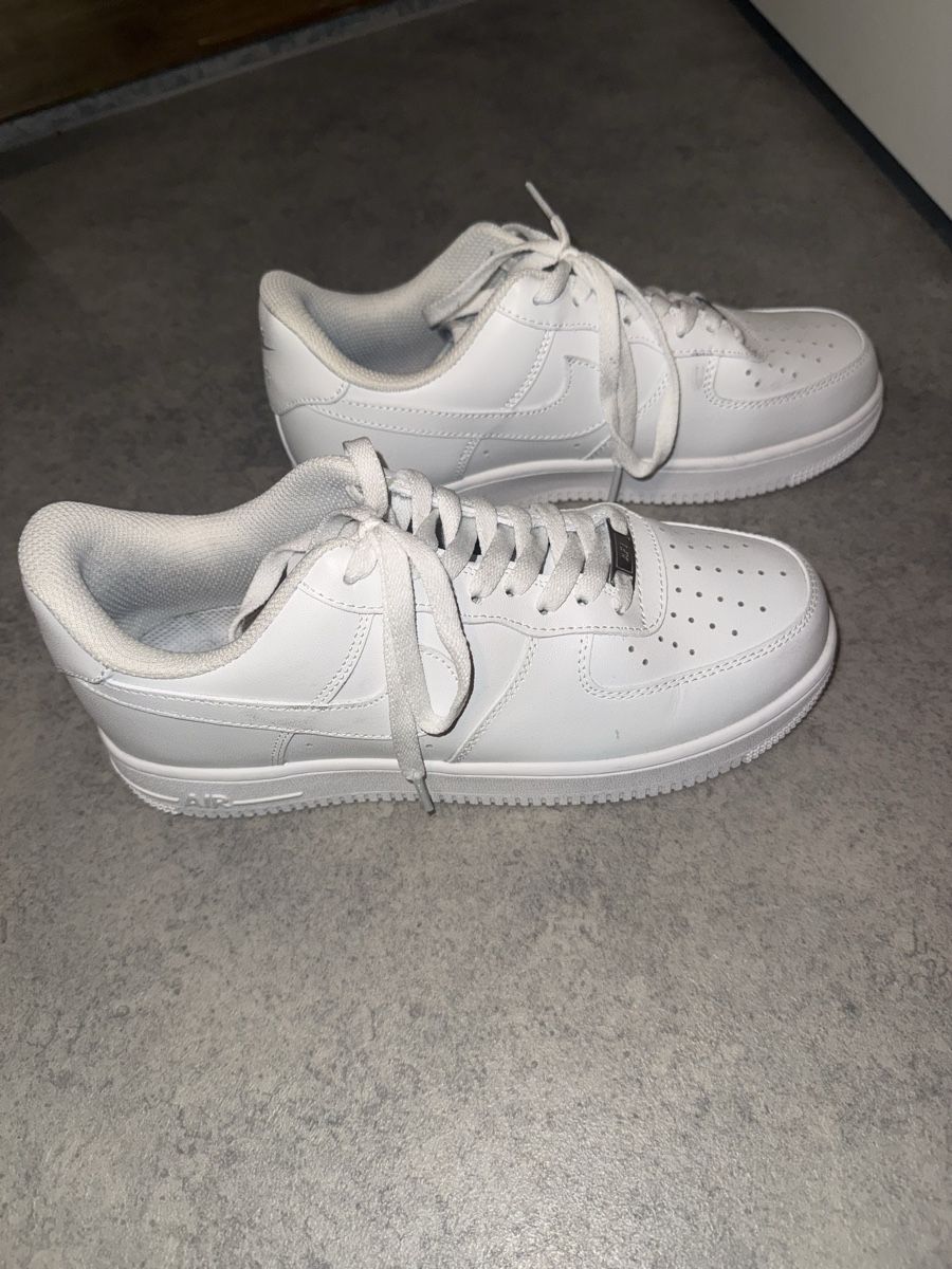 Nike Scarpe da uomo: Nike Air Force Männer – Nuovo (secondo la descrizione) da Winterthur venduto da ata_2tld 1