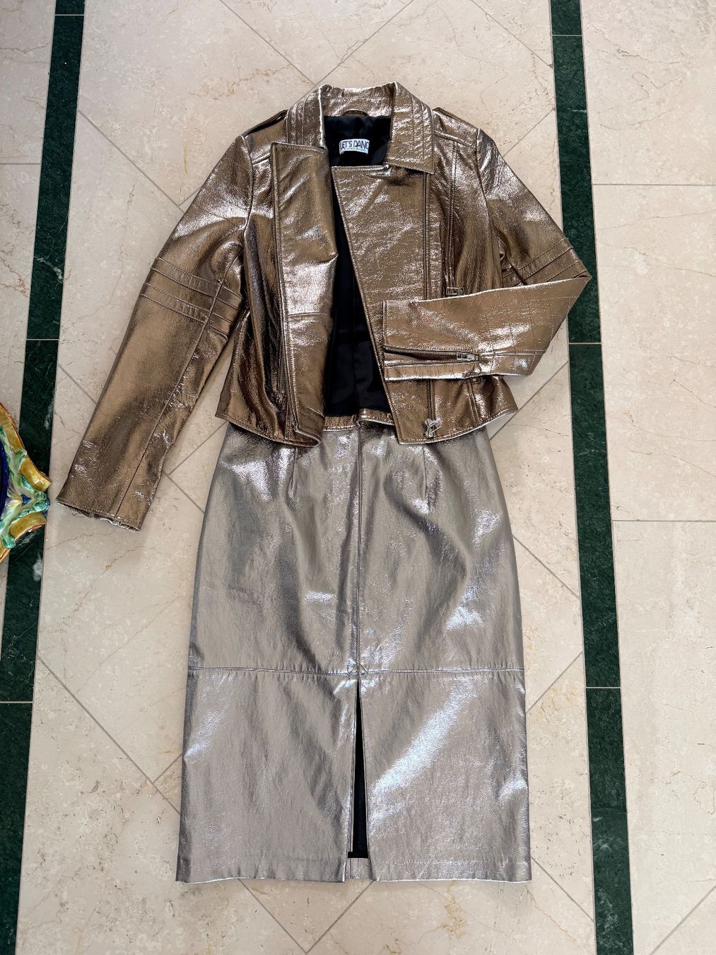 Giacche: Leather Jacket – Nuovo (secondo la descrizione) da Corsier-sur-Vevey venduto da Kristina.Nova 7