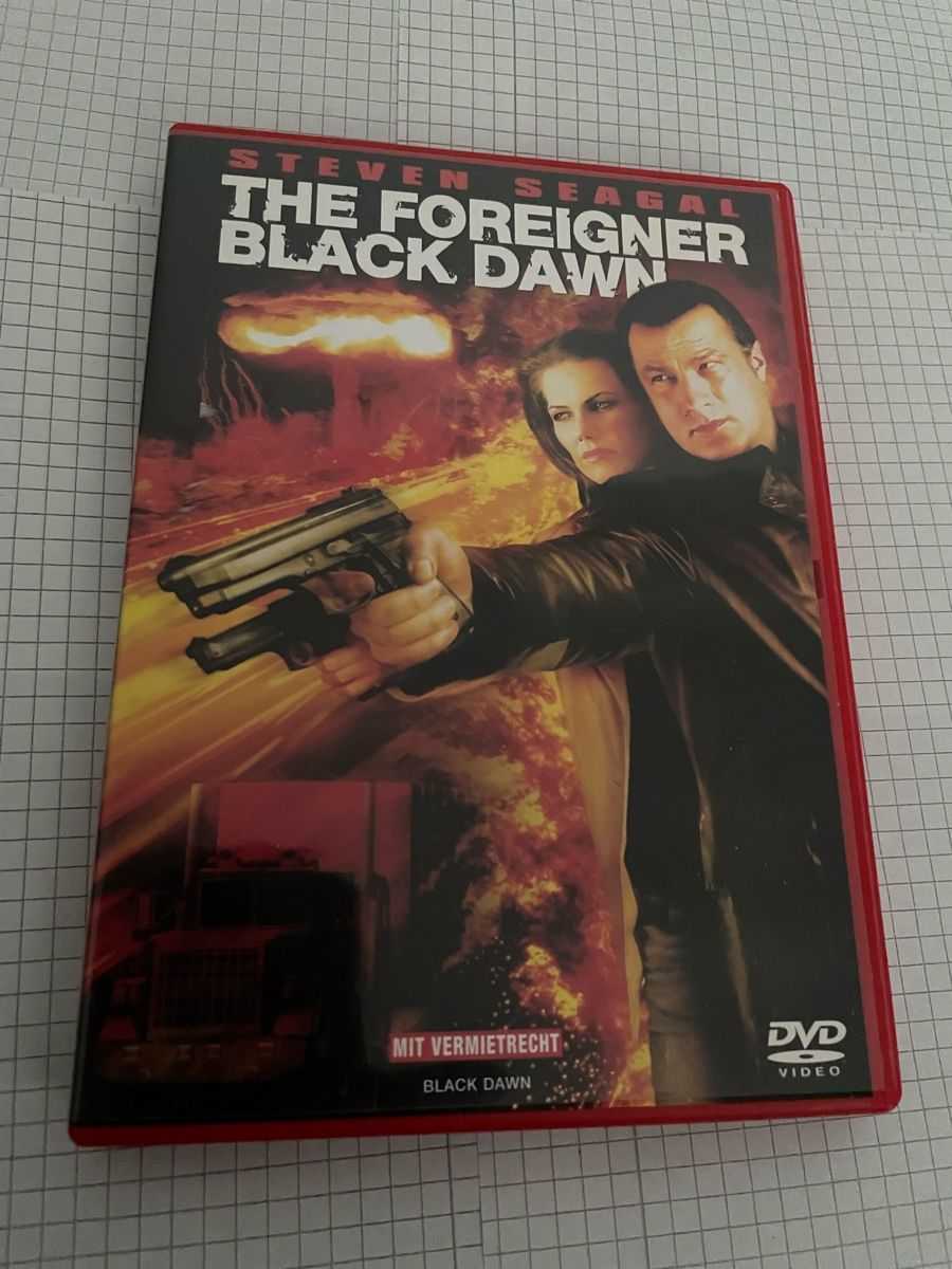 Tutti i DVDs: The Foreigner-Black Down – Usato da Winterthur venduto da Cobraforce