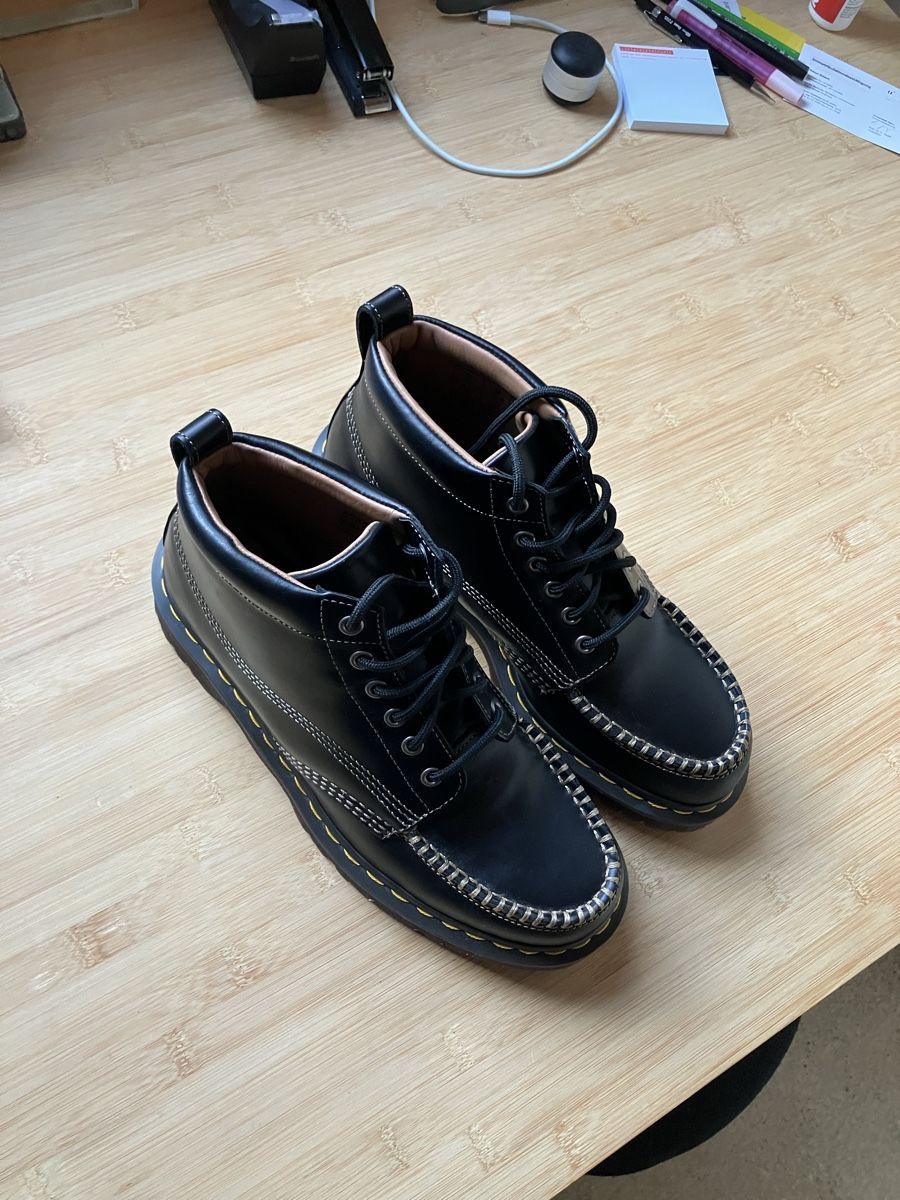 Dr. Martens Scarpe da uomo: Dr. Martens Lowell chukka – Nuovo (secondo la descrizione) da Suhr venduto da Cverk 4