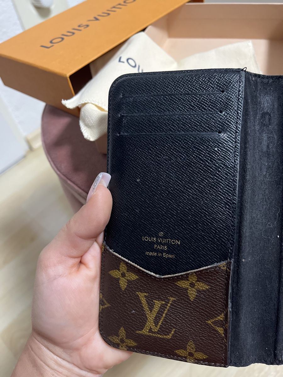 Louis Vuitton Cover & Protezioni schermo: Louis Vuitton Handyhülle XS Max Folio – Usato da Winterthur venduto da vivcsike05 1