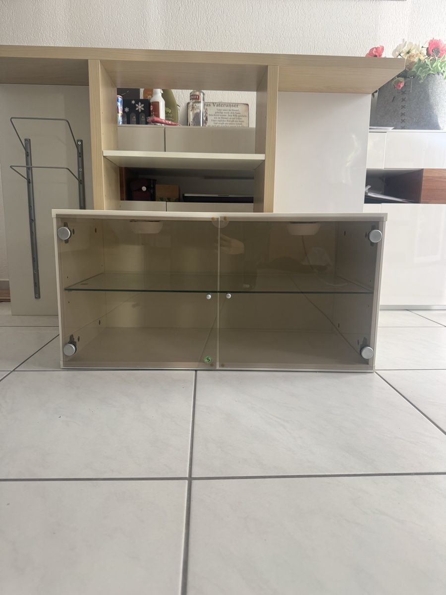 Commodes: Glaskomode – D'occasion à Muhen par lia_8nby 1