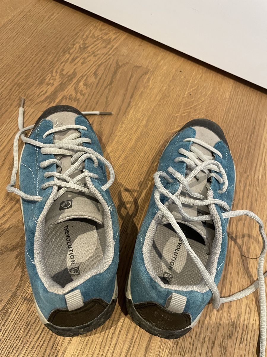 Trevolution Scarpe da uomo: Trevolution Wanderschuhe Gr. 37 – Usato da Küssnacht am Rigi venduto da clearancesale 4
