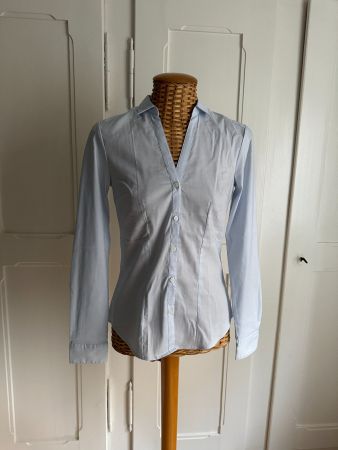 Bluse hellblau XS