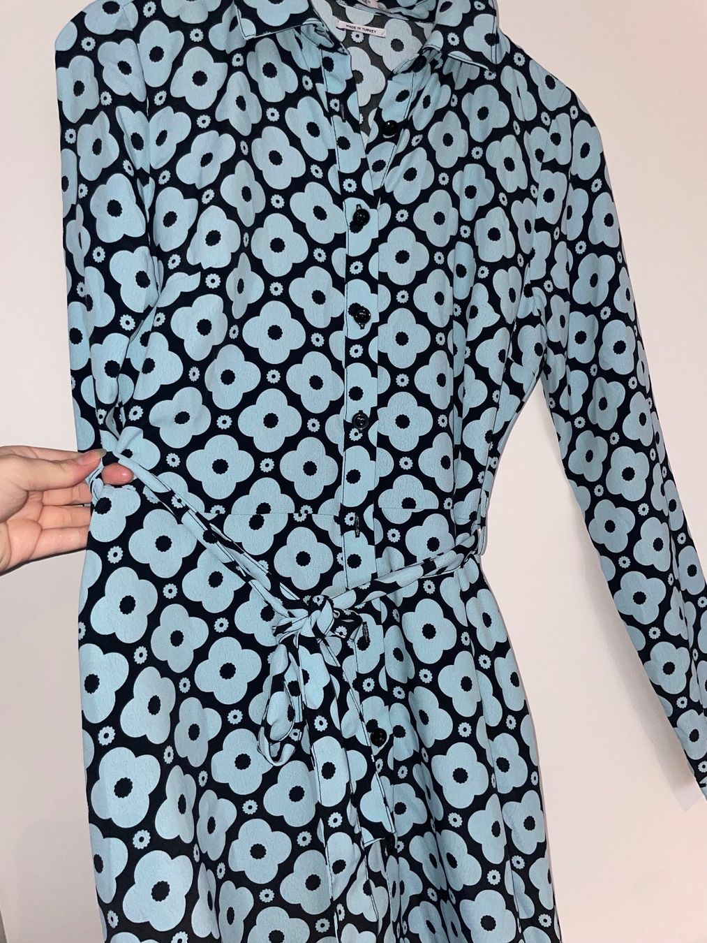 Kleider: Reserved Kleid mit Muster - NEU! – Neu und originalverpackt aus Pfäffikon SZ von ansyyy 2