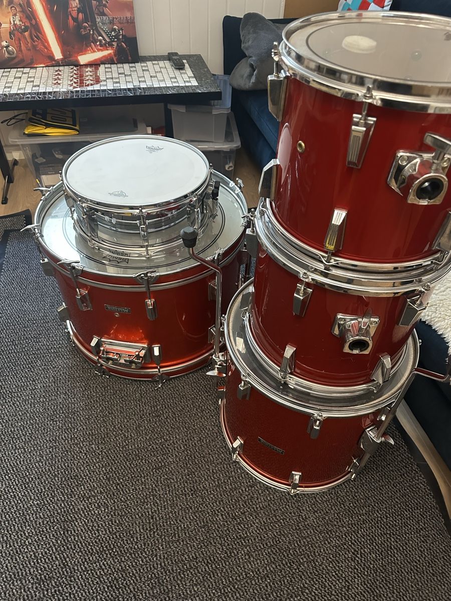Instruments de musique: Drumset der Marke Maxtone – D'occasion à Oftringen par Brobea6 6