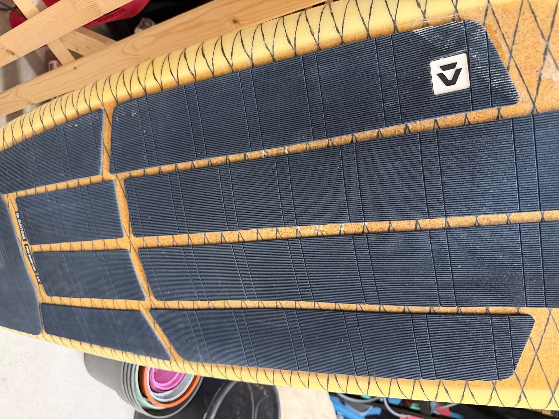 Duotone Tavole da surf e di nuoto: Kite-surf board Duotone Whip CSC 5.0 with extra padding – Usato da Gockhausen venduto da Bianka6789 4