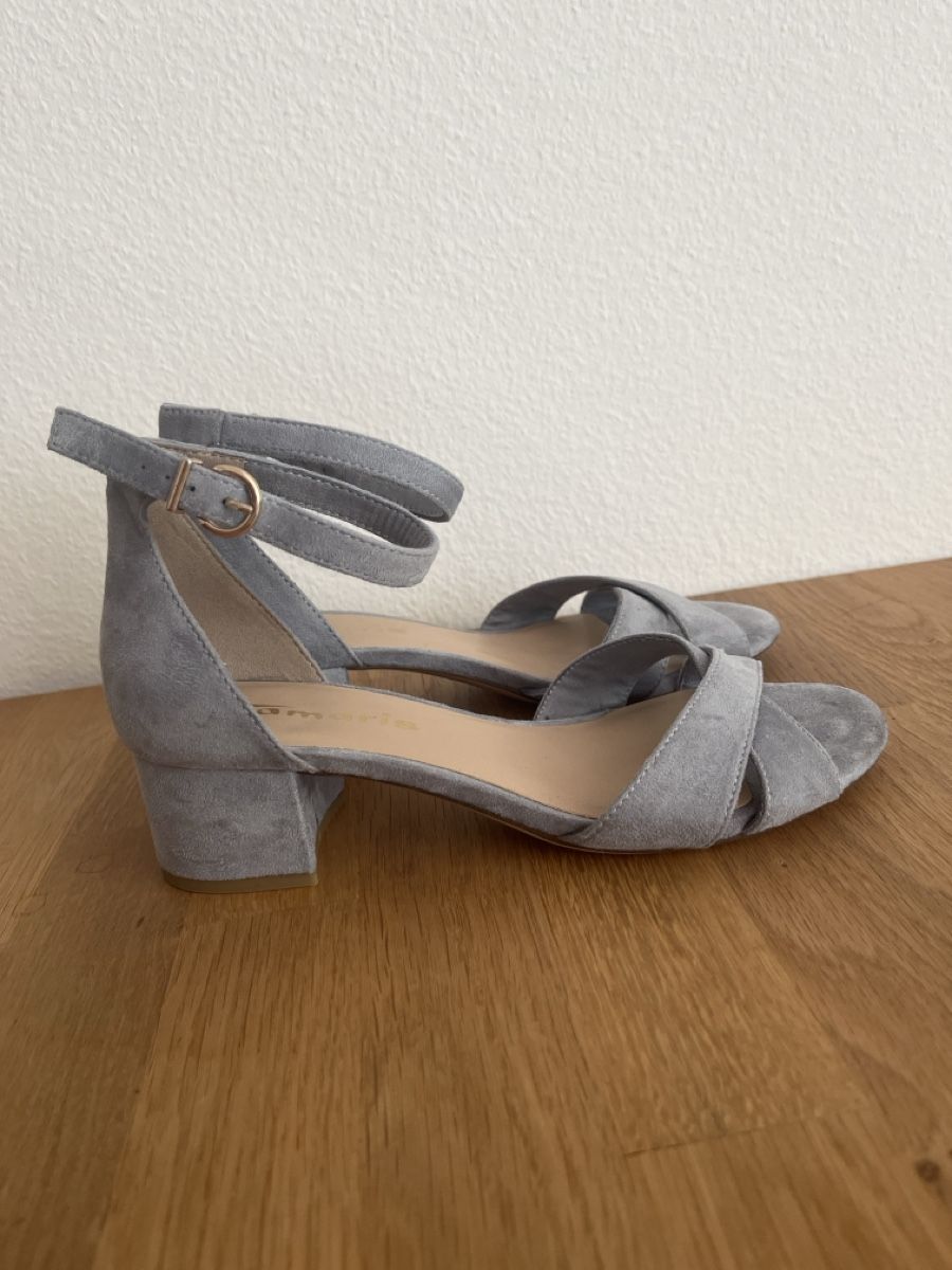 Tamaris Scarpe da donna: Absatzschuhe Tamaris – Usato da St. Gallen venduto da cor_c9lz 1