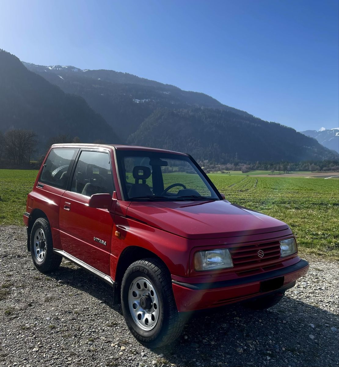 Suzuki Autos: Suzuki Vitara JLX 1.6i 4x4 – Gebraucht aus Chur von Hechtl2 1