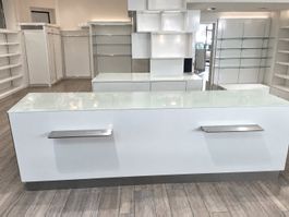 Agencement pour magasin haut de gamme