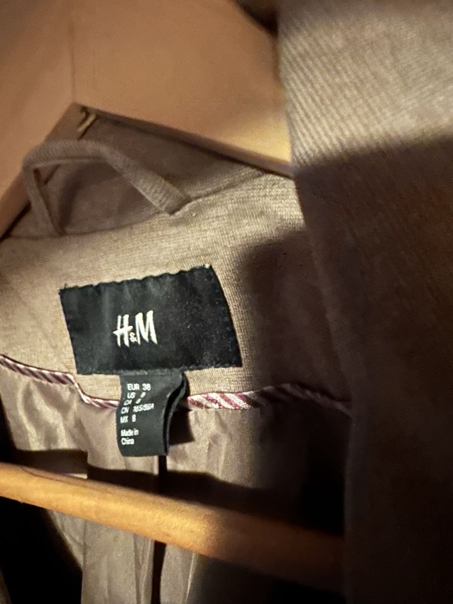 H&M Giacche: Blazer von H & M – Usato da Donat venduto da troja007 1