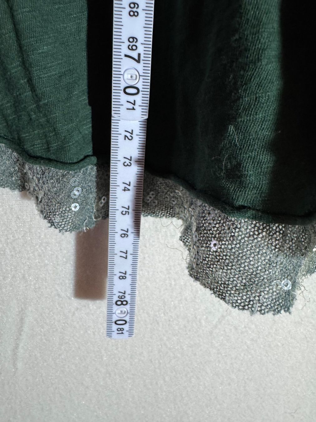 Maglioni & Felpe: Grüner Pullover mit Pailletten ca. Gr. M/L – Usato da Grosswangen venduto da second_hand_dress 4