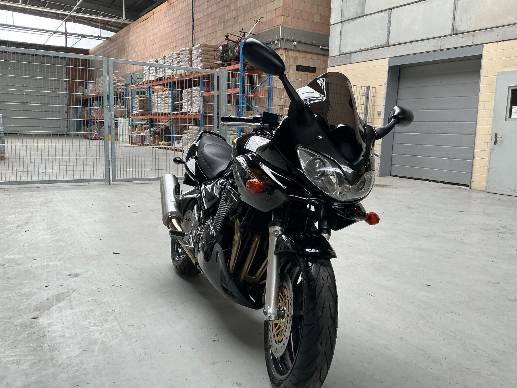 Suzuki Touring: Suzuki GSF1200S – Usato da strengelbach venduto da Zoks