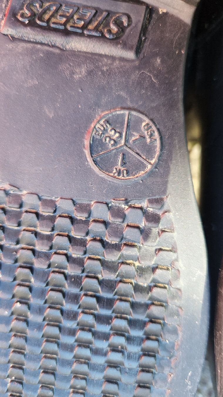 Scarpe da uomo: chaussures d'équitation  – Usato da Pomy venduto da Pike1000 2
