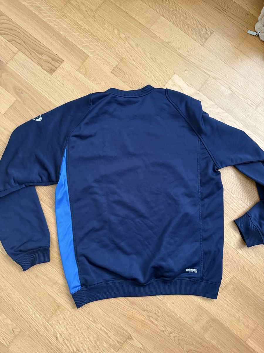 Maglioni & Felpe: FC Basel Trainings Sweatshirt Nike Grösse L – Usato da Möhlin venduto da cha_z76n 1