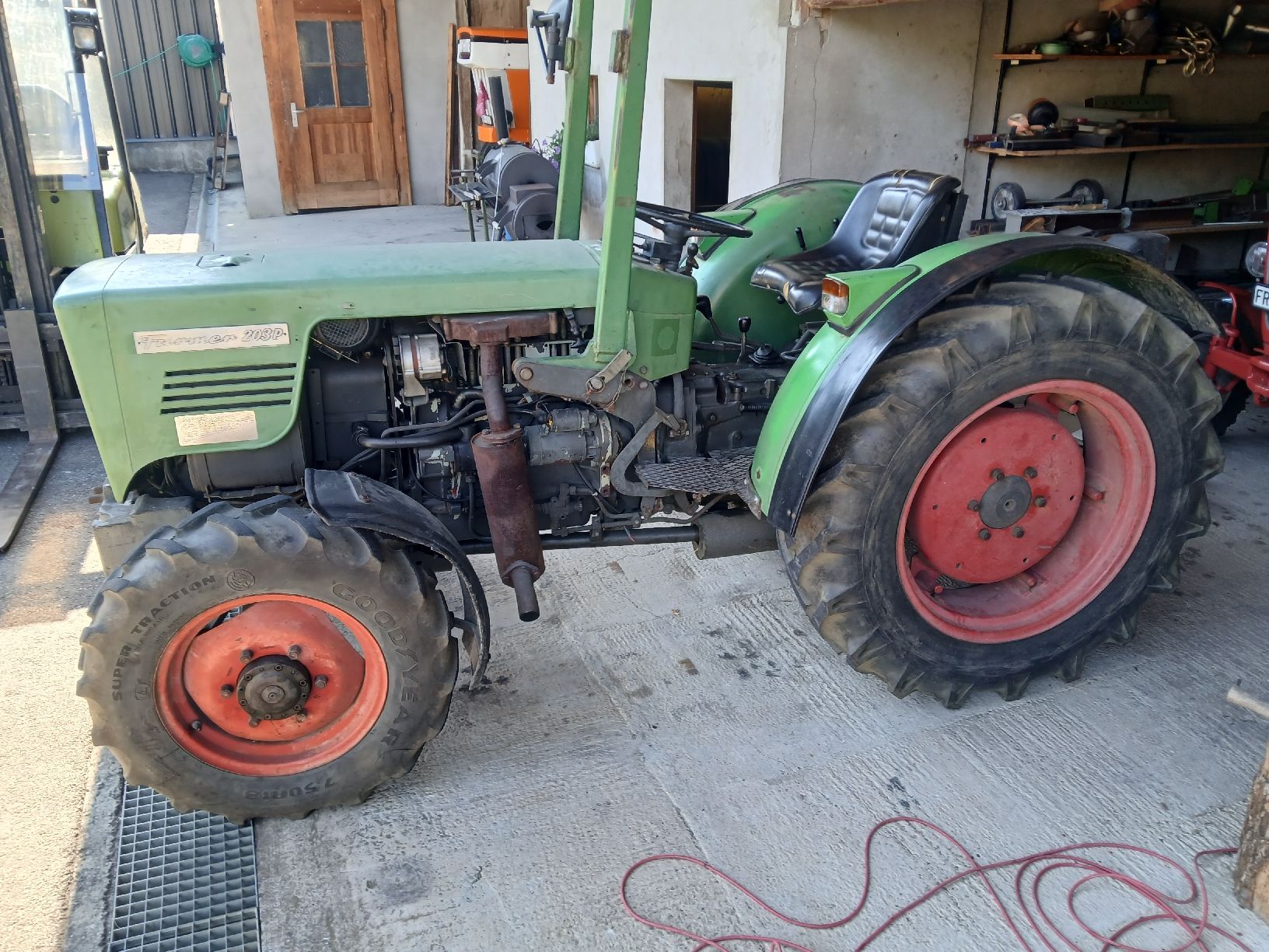 Fendt Traktoren: Tracteur Fendt 203 P – Gebraucht aus Cousset von pro_5r79 4