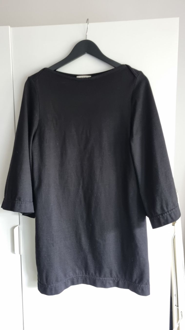 Cos Vestiti: Schönes Kleid von COS Grösse 34 – Usato da Bern venduto da milaro