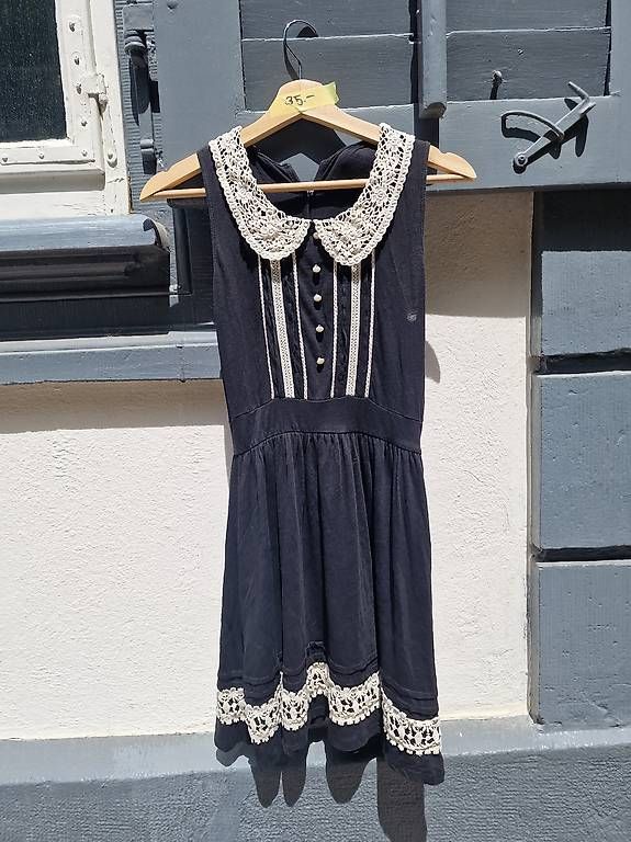 Kleider: Vintage Sommerkleid Schwarz Weiss – Gebraucht aus Binningen von mad15 1