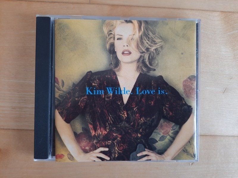 CD: Kim Wilde - Love is – Usato da Liebefeld venduto da Fireball85