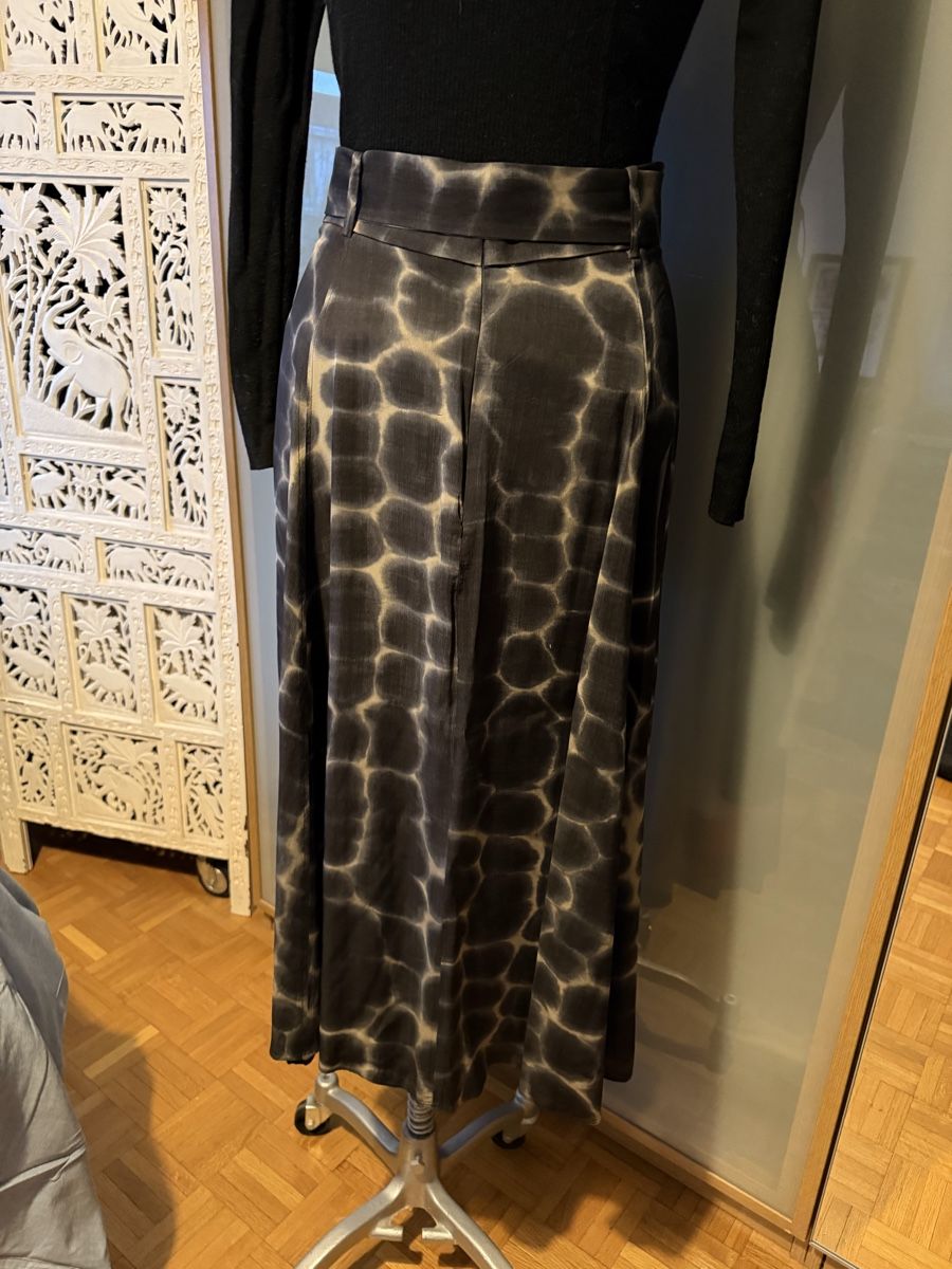 Massimo Dutti Gonne: Jupe Massimo Dutti Taille 38 – Usato da lausanne venduto da annec777 4