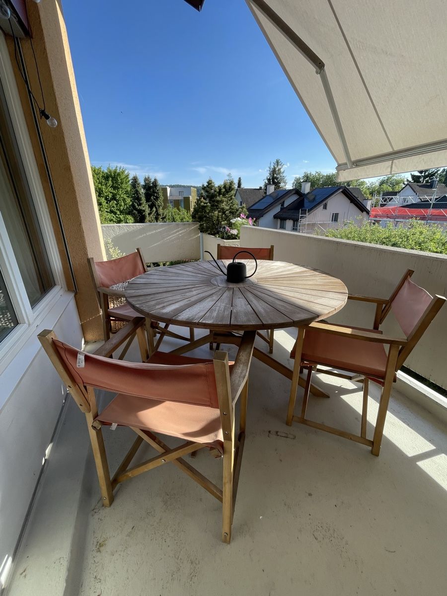 La Redoute Set di tavolo e panche: AMPM Gartentisch Set aus Holz mit 4 Sesseln – Usato da Schlieren venduto da Keluwei