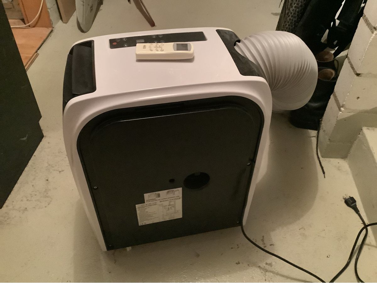 Migros Klimageräte: Klimagerät Levi 9000 BTU – Gebraucht aus Tuggen von Walti250