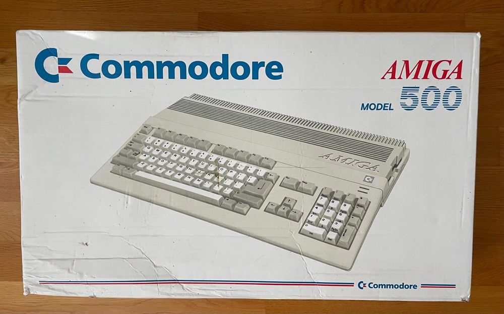 Commodore Amiga 500 mit Originalkarton Kaufen auf Ricardo
