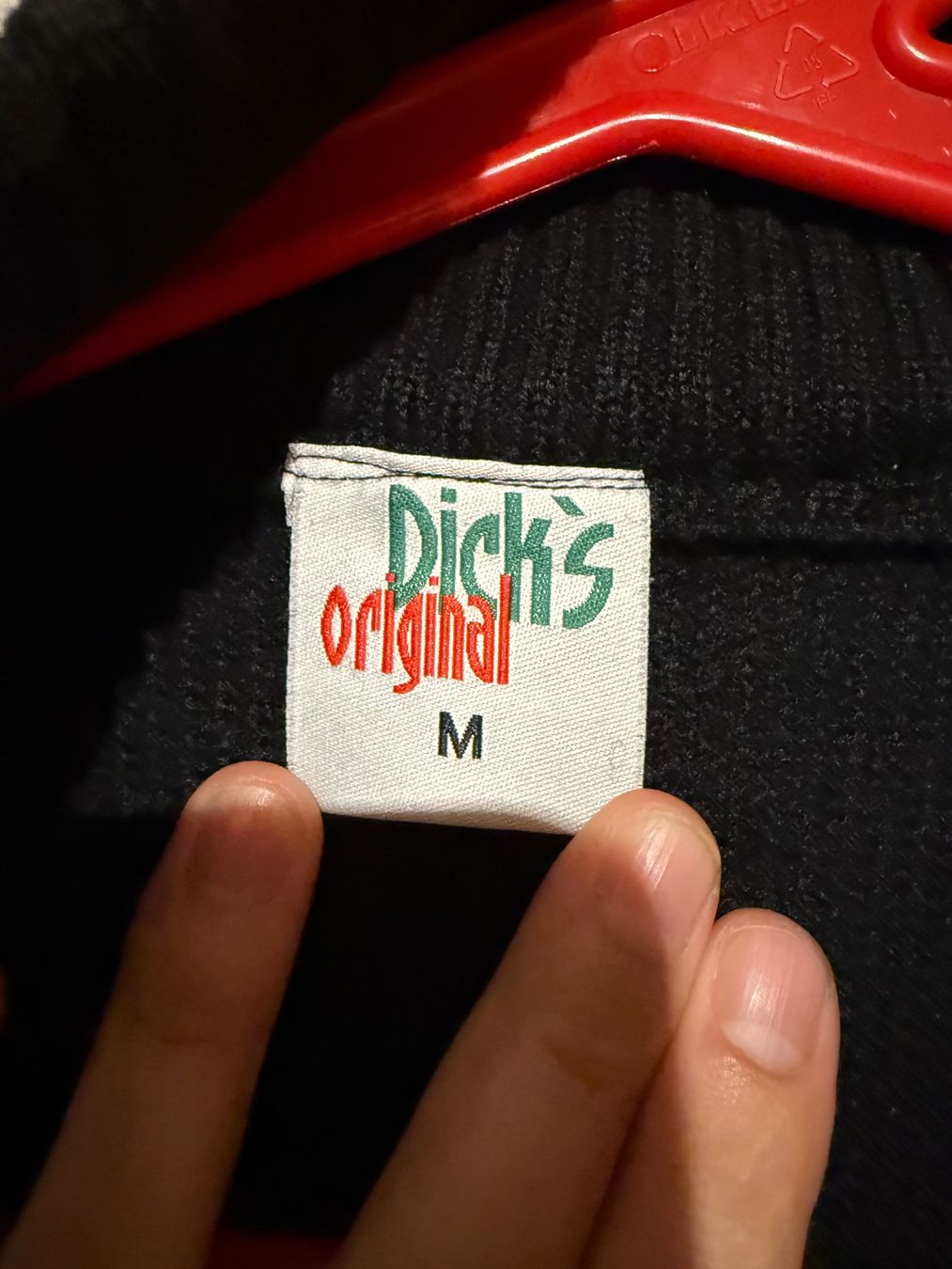 Pullover & Sweatshirts: Dicks Pullover – Gebraucht aus Birmensdorf ZH von T_Richard 3