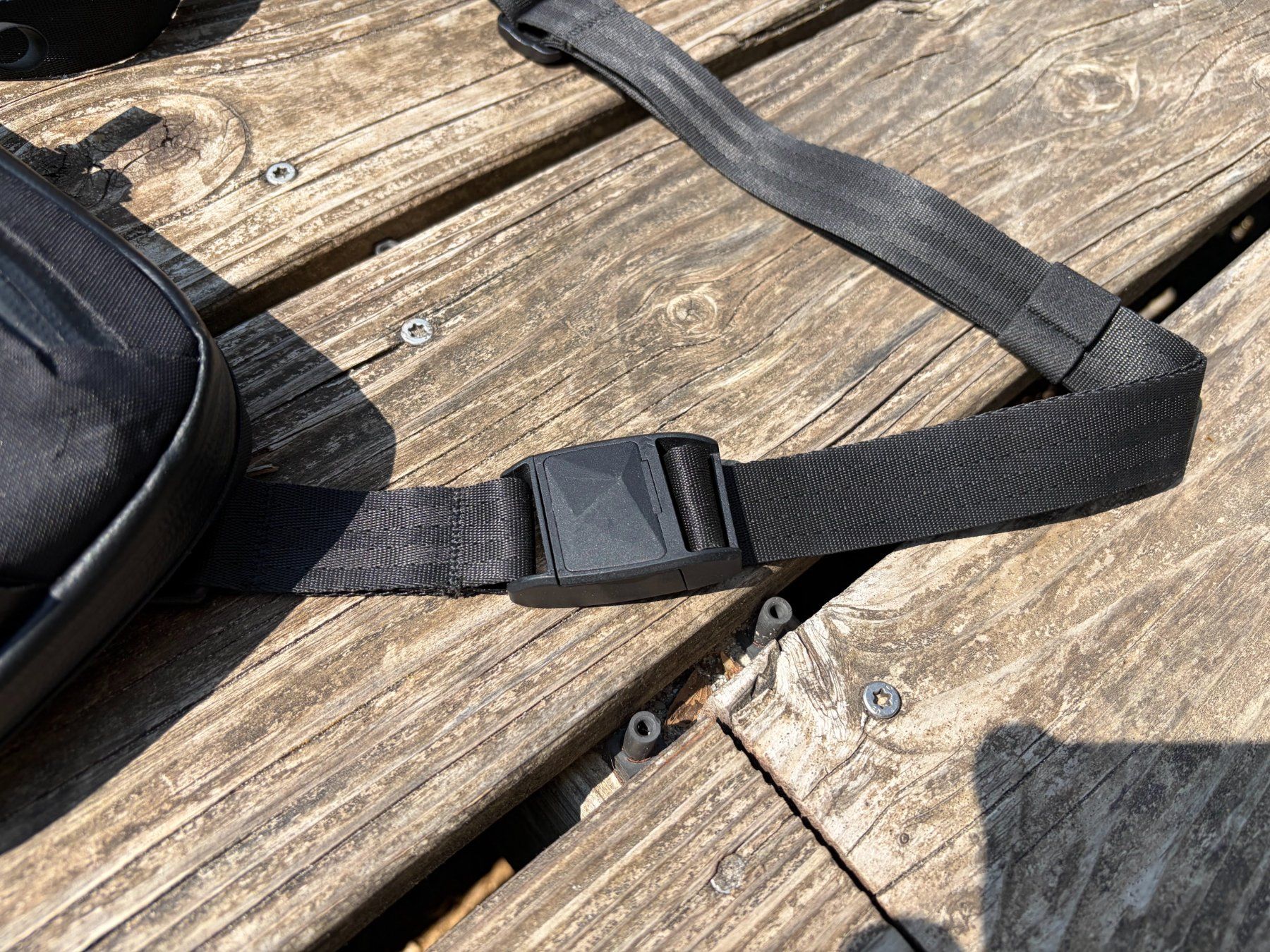 Taschen: Alpakagear Slingbag Tech Case Mini X-Pac VX42 – Gebraucht aus Liestal von Grimsel7 3