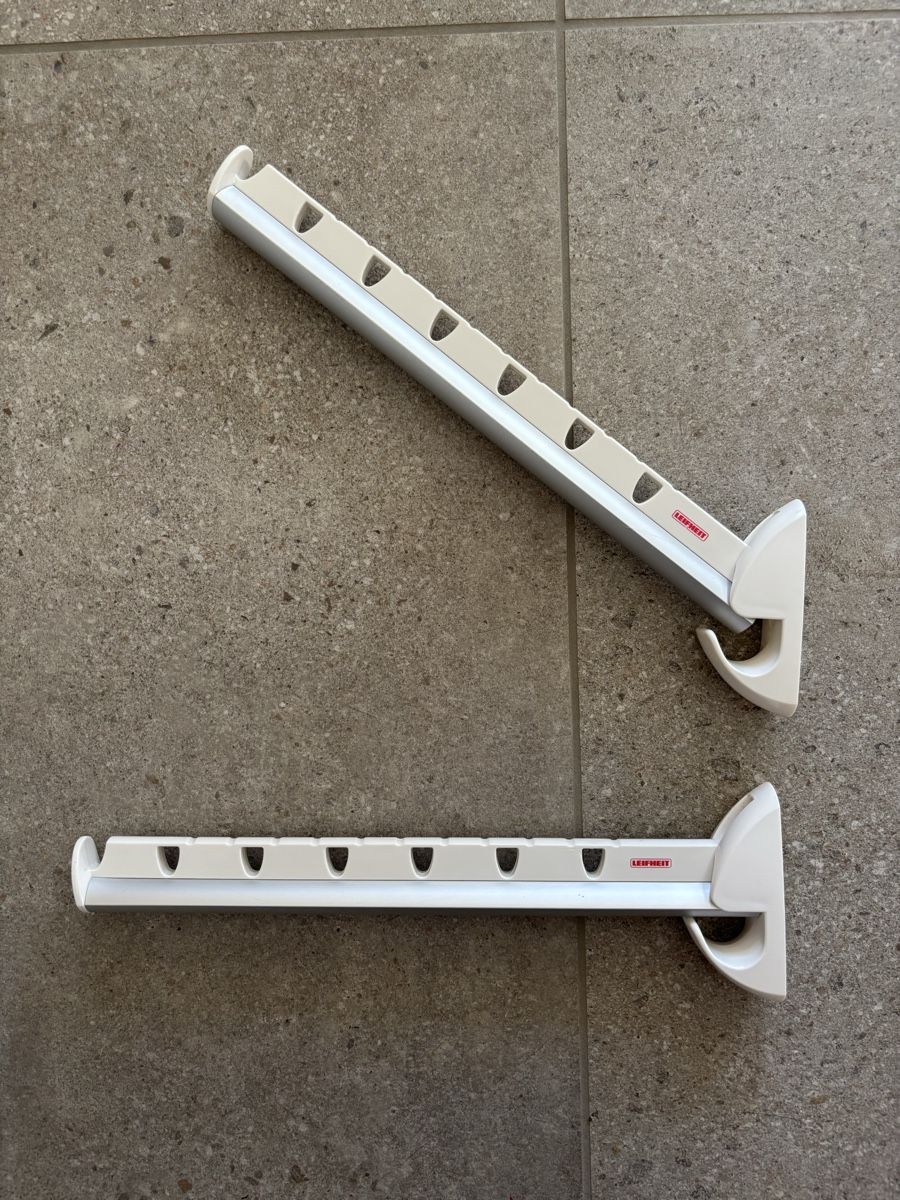 Autres accessoires: Leifheit Wandrack 2x – D'occasion à Thierachern par Janicktheiler