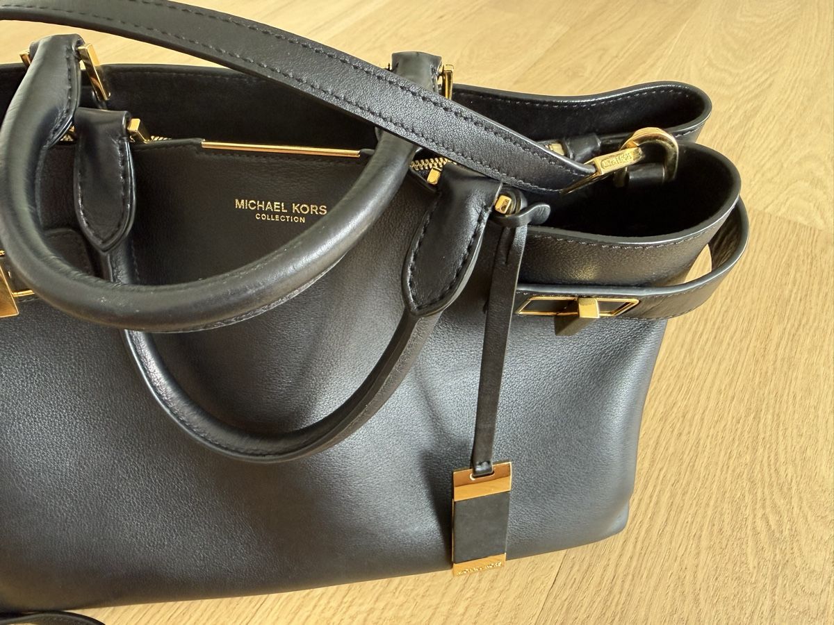 Michael Kors Borse da donna: MICHAEL KORS LEDERTASCHE – Usato da Kilchberg ZH venduto da Dorian7 1