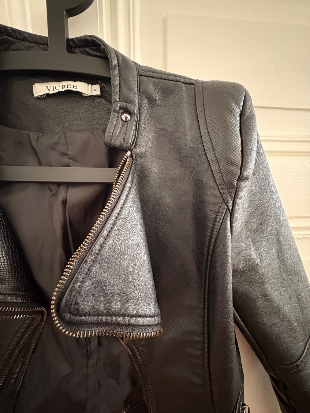 Giacche: Damen Kunstlederjacke VICBEE schwarz Grösse S – Usato da Lausanne venduto da kasiabkasiab 2