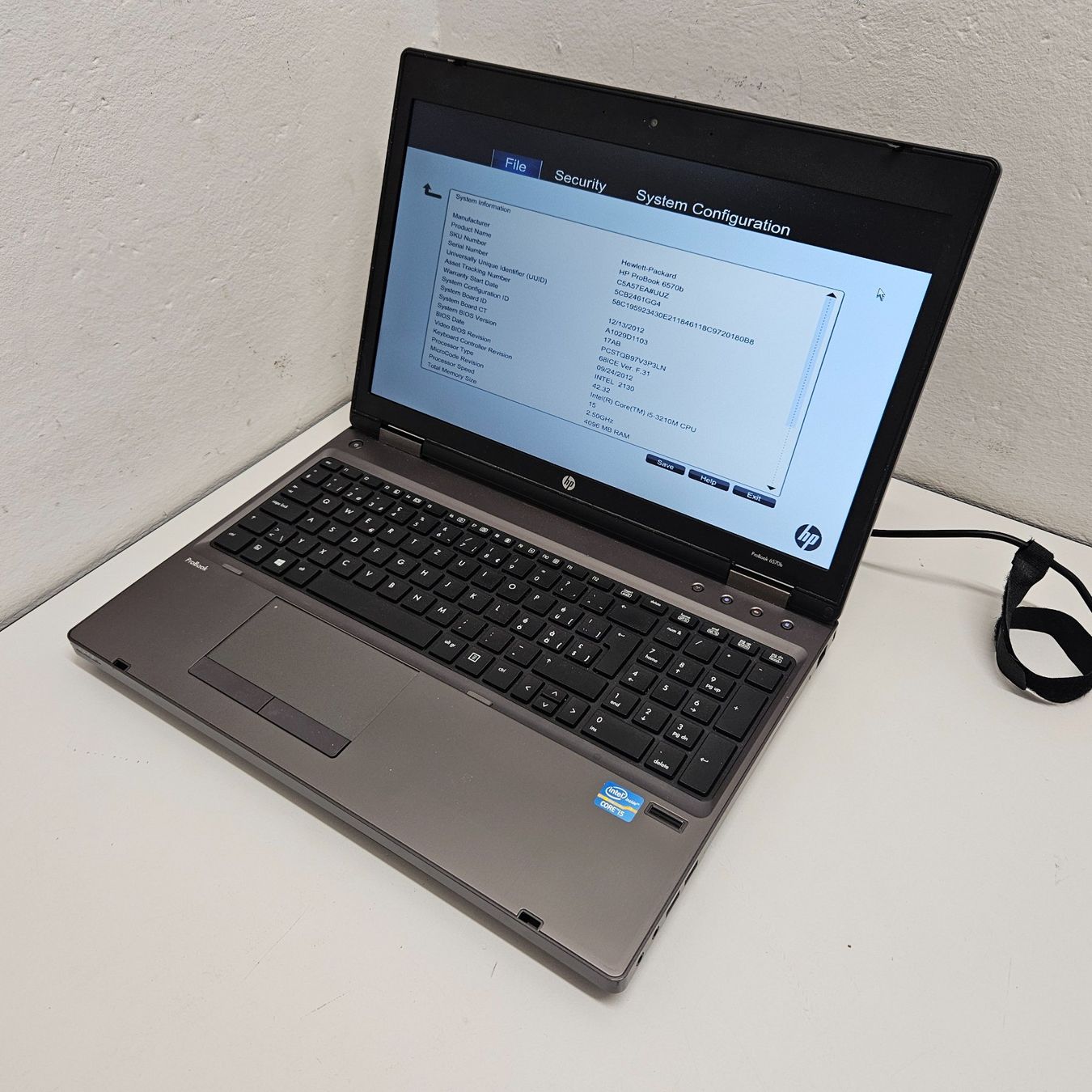 Hewlett Packard Notebook: HP ProBook 6570b – Usato da Niederdorf venduto da LeptonAG
