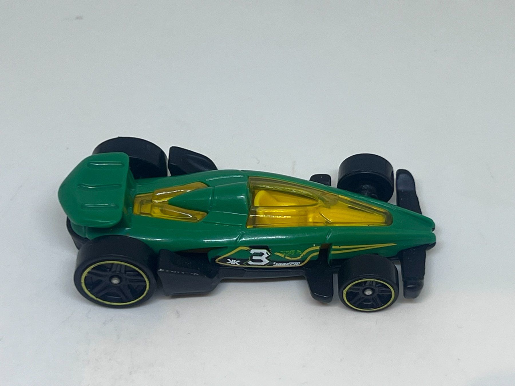 Hot Wheels Modellini d'auto: Hot Wheels Carbide #376 – Usato da Wildegg venduto da LaaBoutique 1