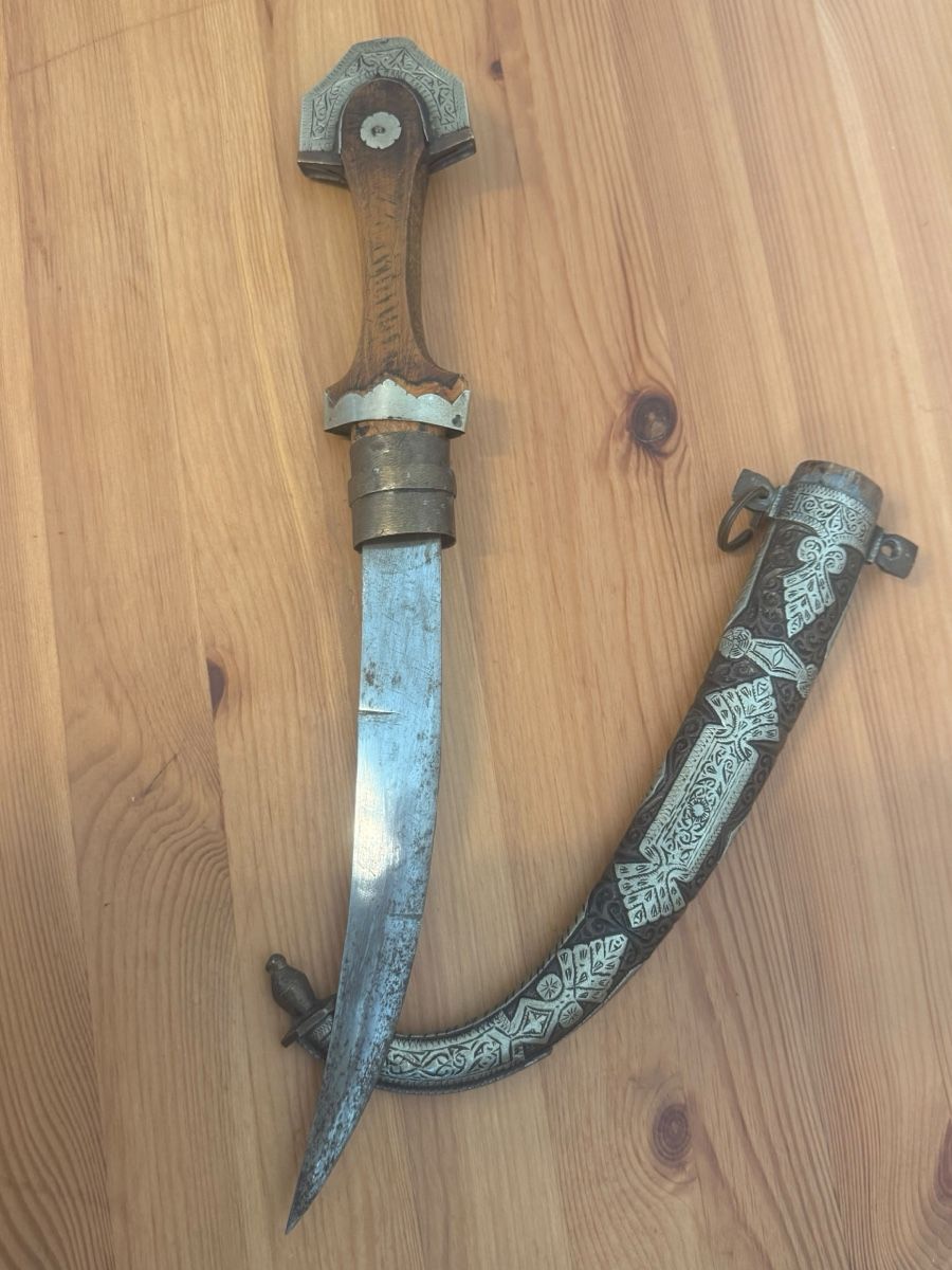 Posate: Antiker Dolch mit kunstvoller Scheide, ein Unikat – Usato da Gossau ZH venduto da zil_qvl5