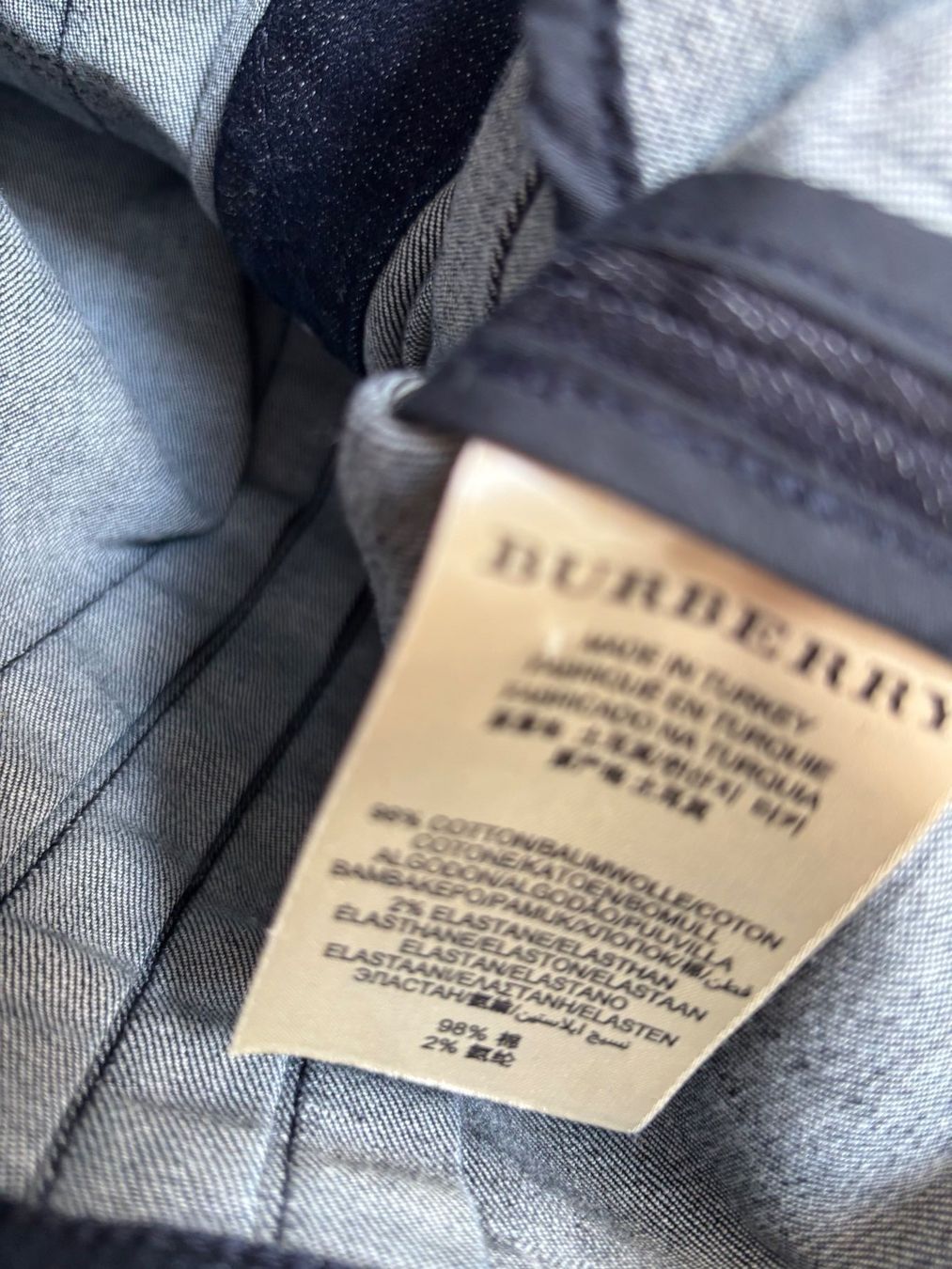 Burberry Vestes: BURBERRY  Jeansjacke dunkelblau elast. 34 – D'occasion à Herrliberg par mayfi 8
