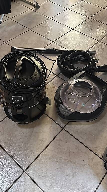 Whirlpool Gefrierschrank: Congelatore e aspirapolvere Rainbow – Gebraucht aus Dongio von luc_9v6j 2