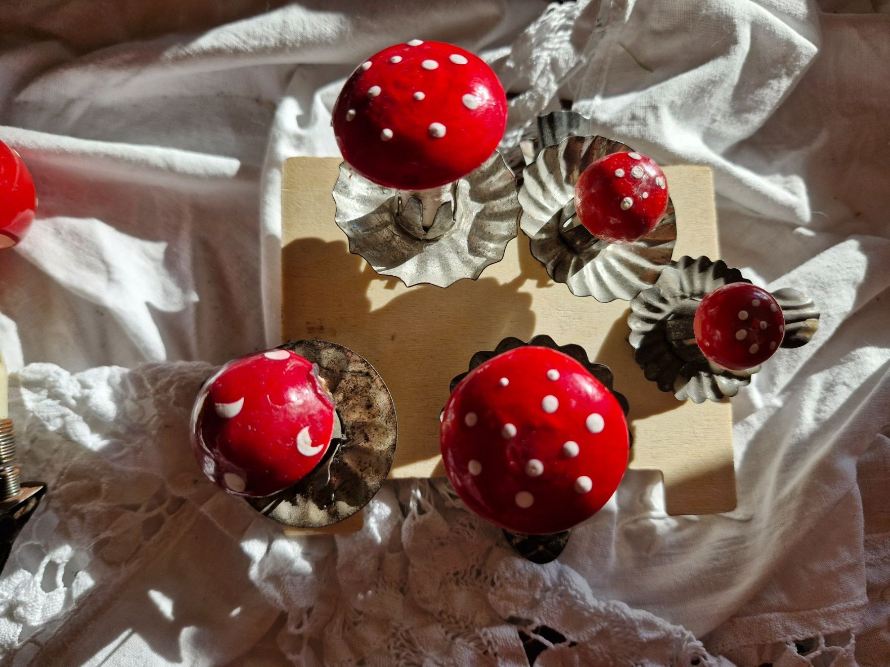 Toutes les décorations: antiker Christbaumschmuck – D'occasion à Guarda par rue_bpd7