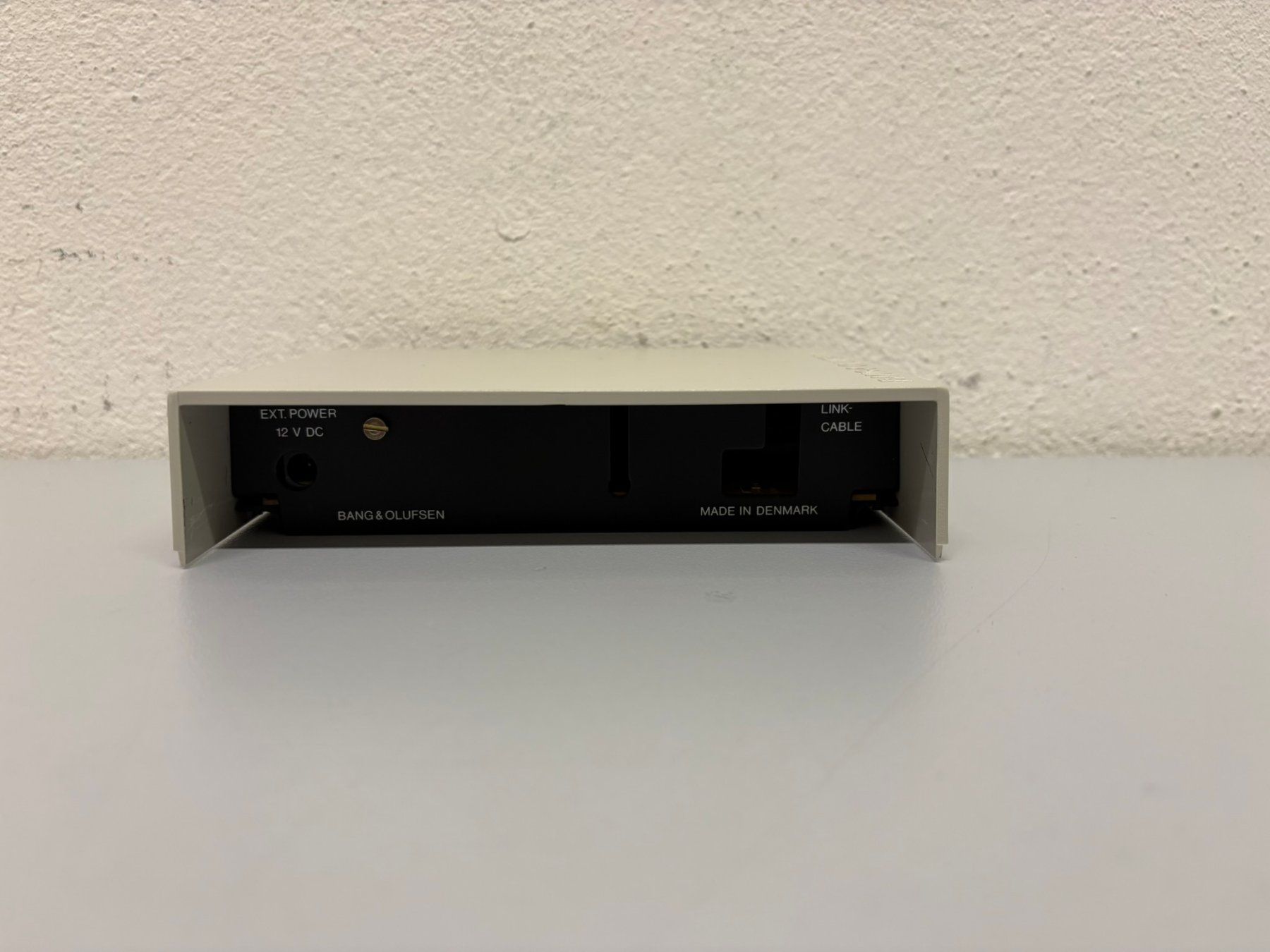 Bang & Olufsen Convertitori: Bang & Olufsen Master Control Link 2 Expander – Nuovo (secondo la descrizione) da Hochdorf venduto da av-electronics 1